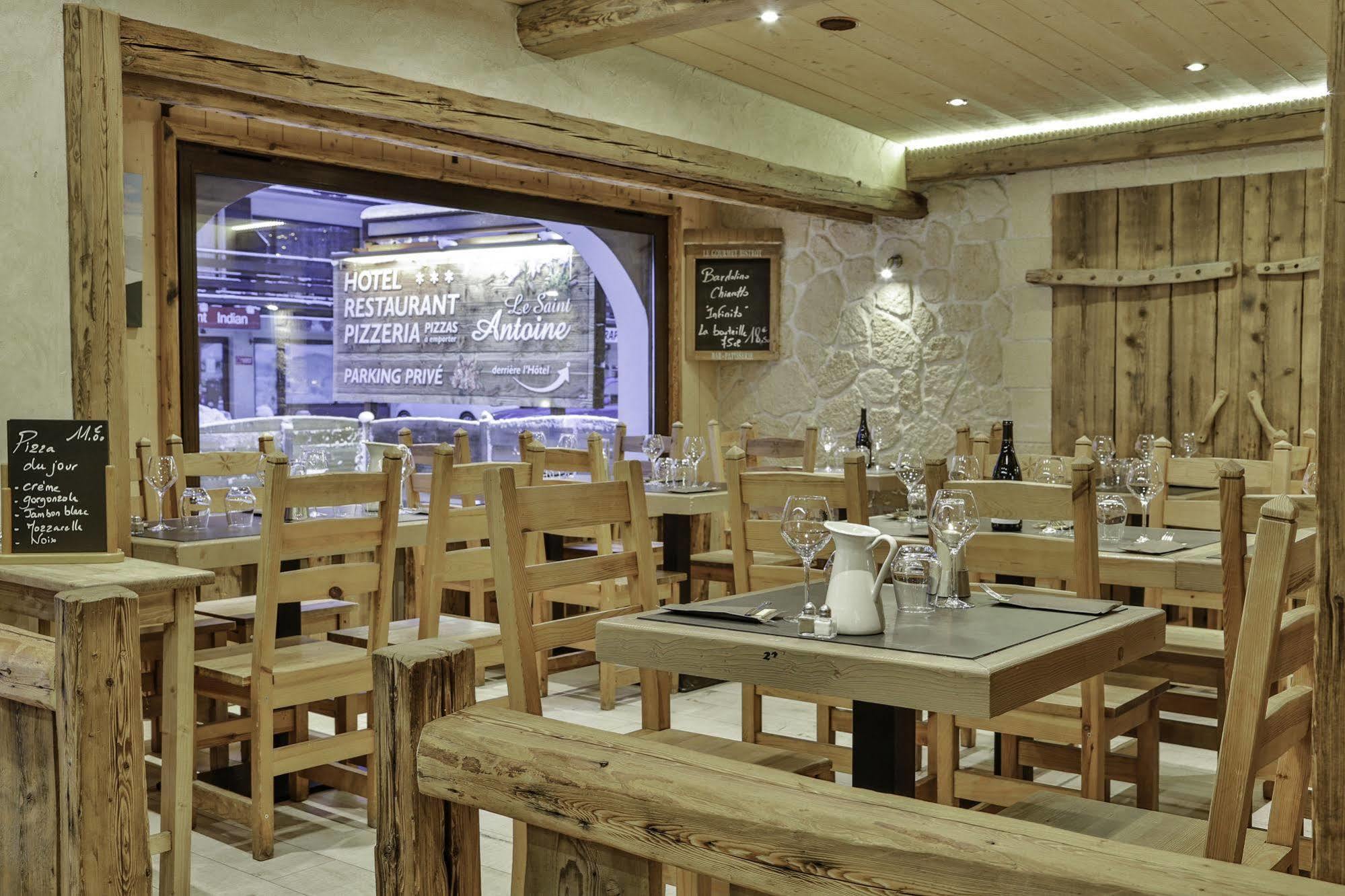 Le Saint Antoine Hotel